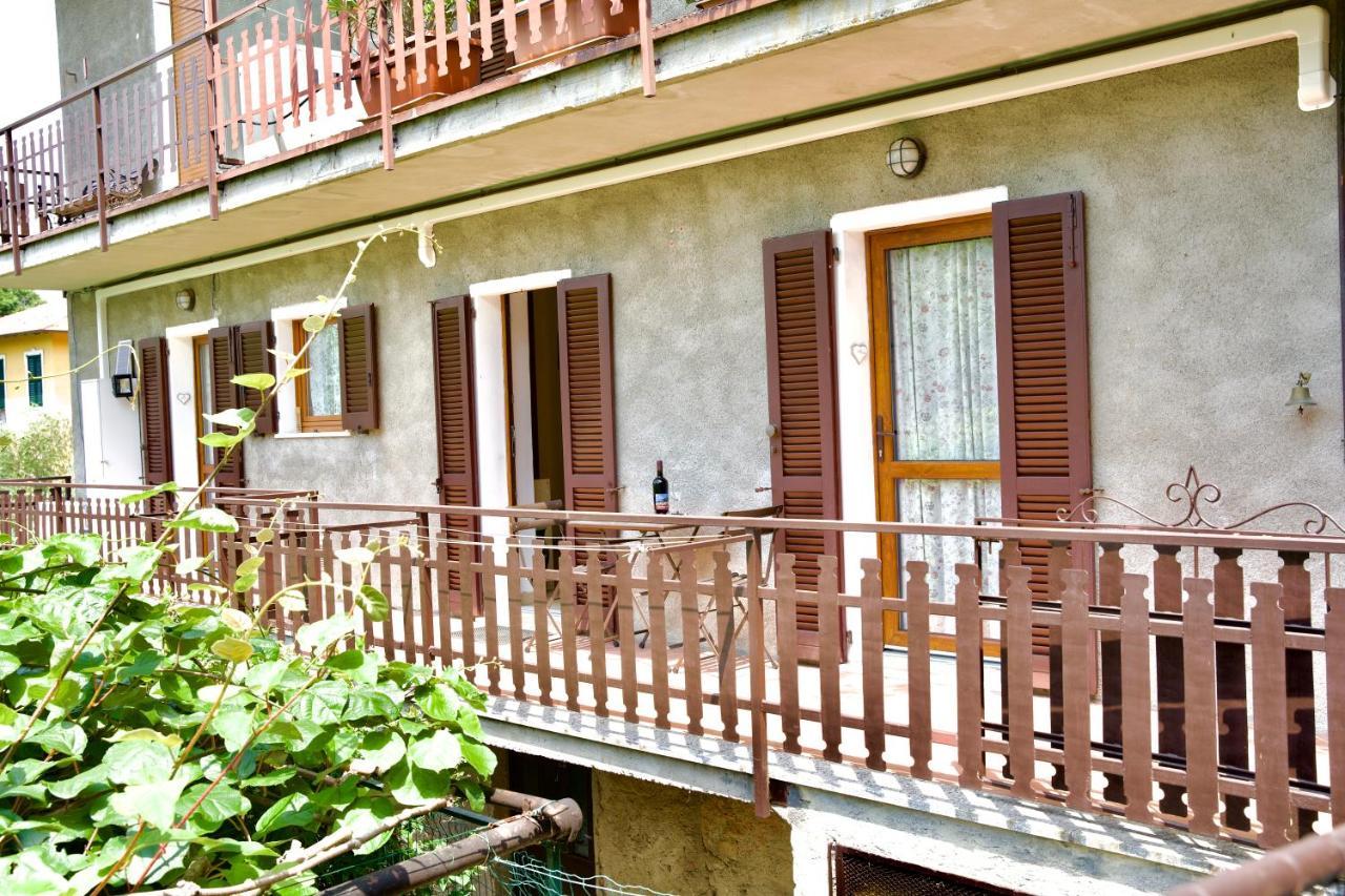 Hotel Diffuso Il Portichetto Vezio Perledo Exterior photo